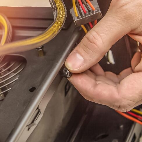 100 قطعة من براغي YOKIVE M2.5، مواضع نحاسية سداسية PCB، تحافظ على ثبات الارتفاع، رائعة للوحة الأم (لون ذهبي، 7 مم + 6 مم) in Kuwait