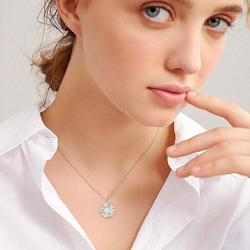 هدايا قلادة Kingwhyte Daisy للنساء 925 Sterling Silver Opal Daisy Pendant Spring Flower Necklace Graduation Graduation Birthday Celebrate تهنئة هدية in Kuwait