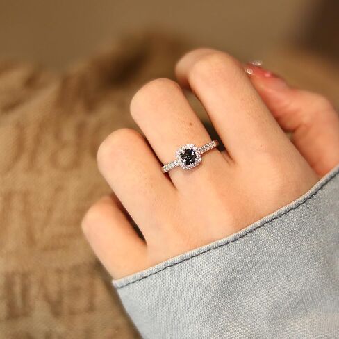 0.5/1/2 قيراط خاتم الذكرى السنوية للنساء للنساء ، د ، Color VVS1 Clarity Moissanite 925 Sterling Silver Form in Kuwait