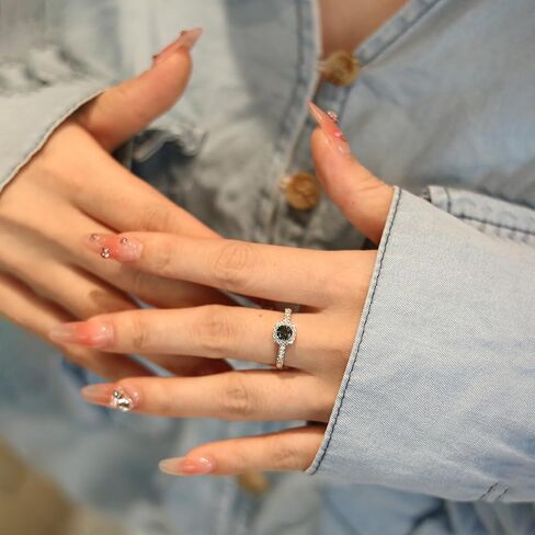 0.5/1/2 قيراط خاتم الذكرى السنوية للنساء للنساء ، د ، Color VVS1 Clarity Moissanite 925 Sterling Silver Form in Kuwait