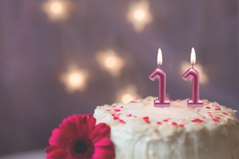 2.35 بوصة الذهب 11 شموع عيد ميلاد ، 3D الماس رقم 11 الكعكة Topper للبنين الفتيات زخارف حفلة عيد ميلاد الطرف in Saudi Arabia