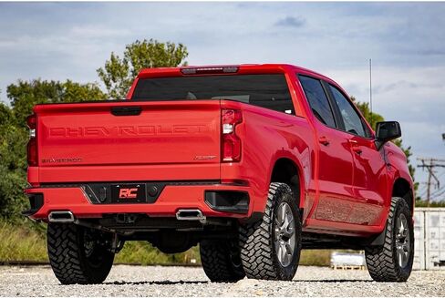Country Country 3.5 "Lift Kit W/N3 Struts for 2019-2024 CHEVY/GMC 1500-29532RED in Kuwait