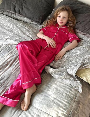 Arshiner Girls Pajamas Silk Satin Button Down Pjs 2 قطعة قصيرة الأكمام in Kuwait