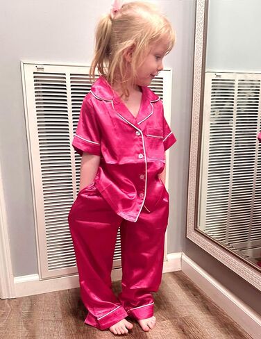 Arshiner Girls Pajamas Silk Satin Button Down Pjs 2 قطعة قصيرة الأكمام in Kuwait