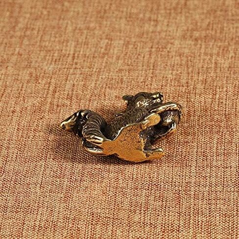 2PCS Antique Bronze Small Squirrel Rabbit Ornament Solid Copper Statue Figurines Brass Squirrels Nuts Tea Pet Incense Holder Desk Decoration in Saudi Arabia