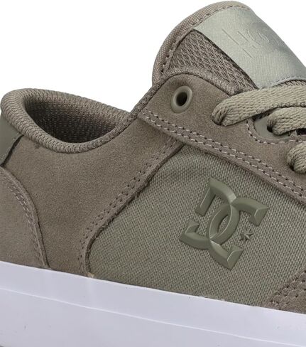 DC Men's Teknic Skate Shoe in Saudi Arabia