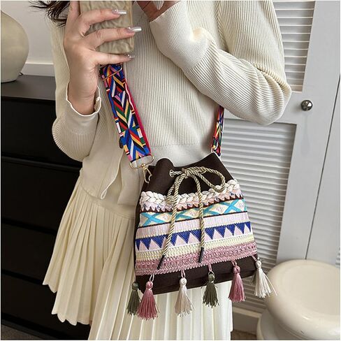 حقيبة دلو قماش الرباط مع Fringe - Boho المحافظ للنساء ، حقائب اليد Crossbody in Saudi Arabia