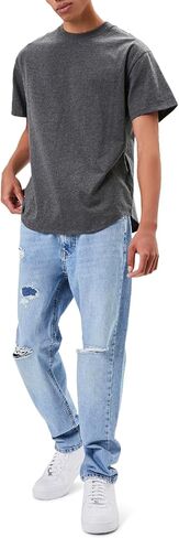 Forever 21 Men's Distressed Straight-Leg Jeans in Saudi Arabia