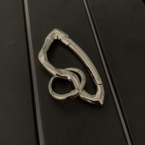 Cute Carabiner Keychain Clips Cool Modern Irregular Design Carabiner Hook Holder Key Ring Clasp for Men Women Gift in Saudi Arabia