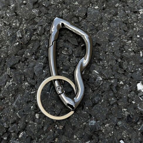 Cute Carabiner Keychain Clips Cool Modern Irregular Design Carabiner Hook Holder Key Ring Clasp for Men Women Gift in Saudi Arabia