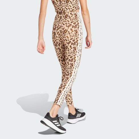 بنطال ضيق نسائي من adidas Essentials بطبعة حيوانات بثلاثة خطوط in Saudi Arabia