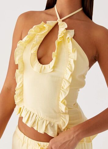 Passec Open Back Halter Tops for Women Bow Tie Back Ruched Ruffle Crop Tops Smocked Y2K Going Out Camisoles in Saudi Arabia