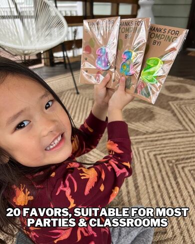 حزمة هدايا حفلات الديناصورات: 20 بطاقة شكر على الدوس مع لعبة دينو بوب إت فيدجيت، حشوات حقائب جودي - للأطفال والأطفال الصغار والأولاد والبنات وأعياد ميلاد الديناصورات والديكورات واللوازم in Kuwait