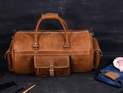 حقيبة سفر مصنوعة من الجلد المحبب بالكامل مع أشرطة قابلة للتعديل | حقيبة كبيرة بمساحة كبيرة وجيوب جانبية بسحاب لعطلة نهاية الأسبوع (جوزي) in Kuwait