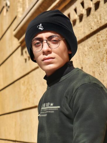 Black Beanie for Men Women Flexible Classic Adult Beanie Cap Hip Hop Cap for Men Winter Warm Knitted Hat Chemo Cap Headwear in Kuwait