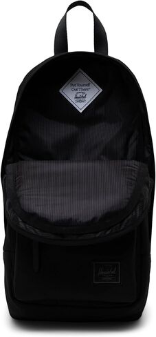 Herschel Heritage Shoulder Bag in Saudi Arabia