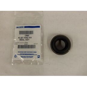 Ford 4L5Z -7052 -AA - SEAL ASY - OIL in Kuwait