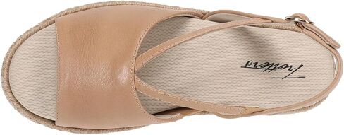 Trotters Women's Pepper Flat Sandal in Saudi Arabia