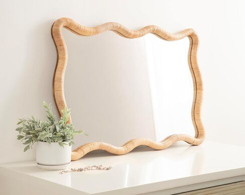 Kate and Laurel Rahfy Boho Restangle Rattan Wall Mirror ، 24 × 36 ، الخشب الطبيعي ، مرآة متموجة مستطيلة مزخرفة مع إطار راتان أصيل لزخرفة مرآة الحمام in Saudi Arabia