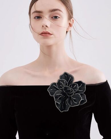 Fabric Rhinestone Flower Big Brooch Lapel Pins for Women Elegant Crystal Floral Brooches Pin for Dresses Suit Accessories Jewelry Boutonniere Corsage Wedding Party 5.5in in Saudi Arabia