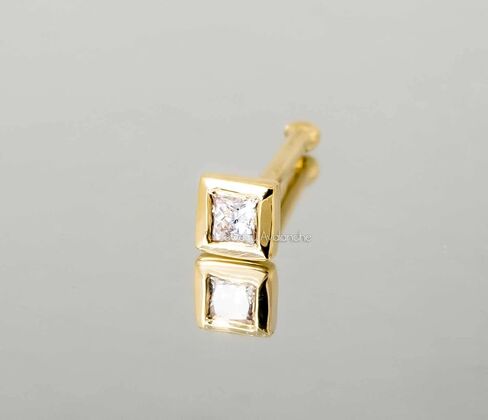 22G 14K GOLD BONE-ENDENG STASE STUD OTER in Kuwait