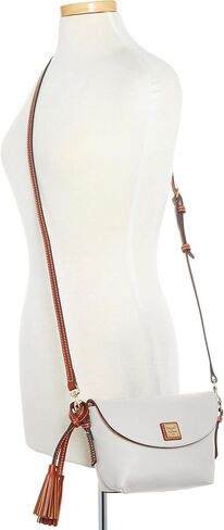 حقيبة يد Dooney & Bourke ، حقيبة سرج Crossbody Crossbody Pebble in Kuwait