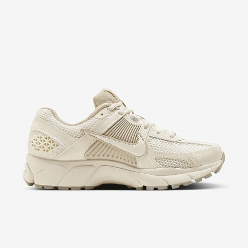 Nike Zoom Vomero 5 Women’s Shoes (FQ6868-111 ، Pale Ivory/Pale IV) ، حجم 11 in Saudi Arabia