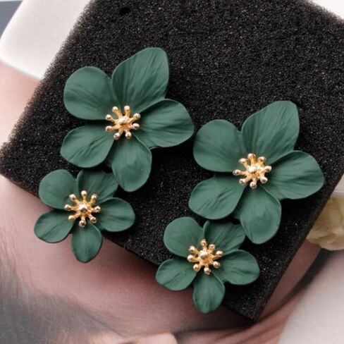 Flower Necklaces Earrings for Women Gold Statement Earrings Flower Jewelry Set Summer Charm Beach Vacation 2025 Dainty Trendy Accessories in Saudi Arabia