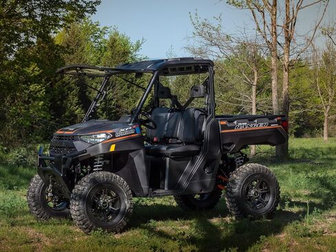 SuperATV 1/4 "الزجاج الأمامي Polycarbonate Flip لعام 2018+ Polaris Ranger XP 1000 / 2019+ Polaris Ranger XP 1000 Crew | 2 في 1 مواقف مغلقة بالكامل أو مقلوبة | مقاومة للخدش | مصنوعة في الولايات المتحدة الأمريكية in Kuwait