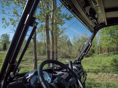 SuperATV 1/4 "الزجاج الأمامي Polycarbonate Flip لعام 2018+ Polaris Ranger XP 1000 / 2019+ Polaris Ranger XP 1000 Crew | 2 في 1 مواقف مغلقة بالكامل أو مقلوبة | مقاومة للخدش | مصنوعة في الولايات المتحدة الأمريكية in Kuwait