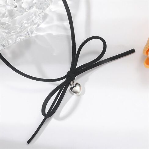 DTJA VINTAGE HEART BOWKNOT VELVET DCHOKER NETLACE for Women Gothic Ribbon Bow Love Love Charms Nealble Stail Associed Accessories Crovies Christmeen Cosplay Party Jewelry Gift in Saudi Arabia