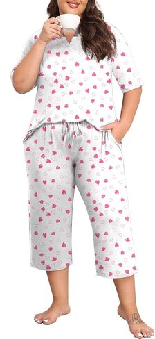 Lastshe Women's Plus Size Pajama set 2 قطعة قصيرة الأكمام V سراويل Capri Capri in Kuwait