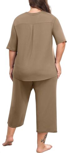 Lastshe Women's Plus Size Pajama Set 2 Piece Short Sleeve V Neck Capri Pants Lounge Knit Soft with Pockets Sleepwear in Kuwait