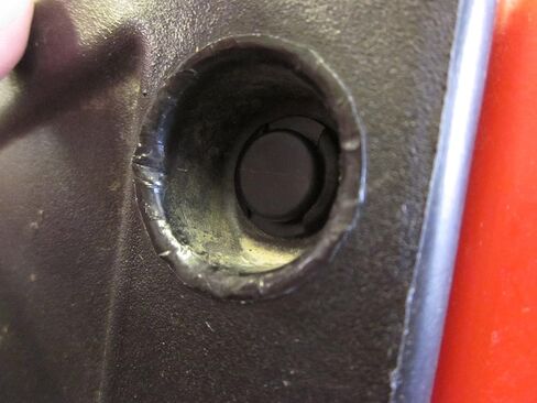 Polaris Sportsman Scrambler Ranger RZR Plastic Body Rivet (SET OF 12) - 7661855 in Saudi Arabia