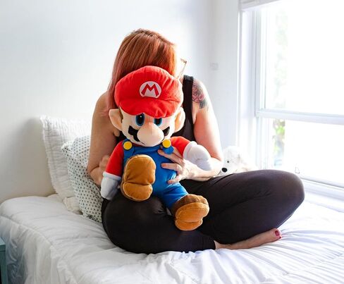 Super Mario Bros. Thing Thing Real 22 بوصة Plush Pillow ، Mario Plushie Toy | الوسائد الزخرفية للسرير ، أساسيات غرفة الأطفال ، إكسسوارات ديكور المنزل | هدايا ألعاب الفيديو والمقتنيات in Saudi Arabia