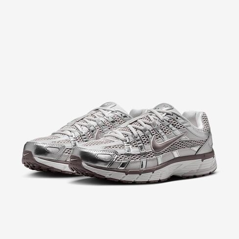 Nike Women's Sneaker in Saudi Arabia