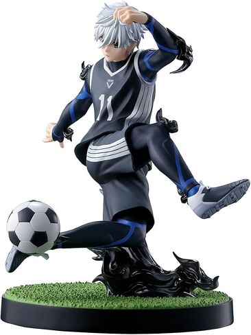 Blue Lock - REO Mikage (Take Up Arms Striker), Bandai Spirits Collectible Statue in Saudi Arabia