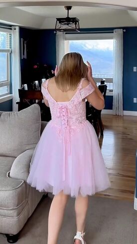 Sparkly Lace Applique Homecoming Dresses for Teens Short A-Line Puffy Glitter Tulle Formal Prom Dress in Saudi Arabia