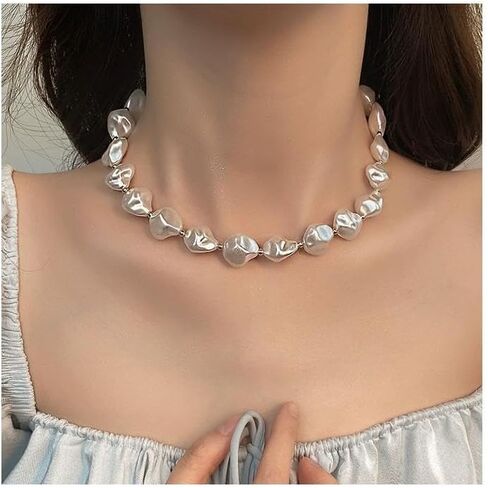 Chunky Pearl Necklace for Women Baroque Pearl Choker Necklace White Freshwater Pearl Necklace Dainty Irregular Large Pearl Necklace Thick Pearl Beaded Chain Necklace in Kuwait