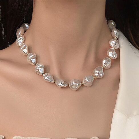 Chunky Pearl Necklace for Women Baroque Pearl Choker Necklace White Freshwater Pearl Necklace Dainty Irregular Large Pearl Necklace Thick Pearl Beaded Chain Necklace in Kuwait