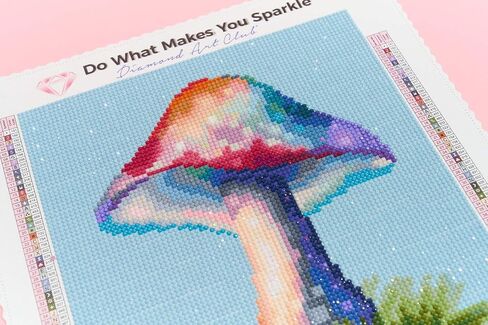DIAMOND ART CLUB USA Flag Diamond Painting Kit, Fun DIY Crafts for Adults, Round Diamond Art Canvas for Beginners, 9" x 9" (22.8cm x 22.8cm) in Kuwait