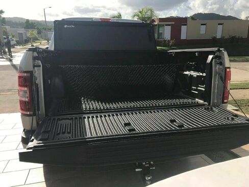 شبكة شحن منظم الجذع الخلفي لـ Ford F-150 2015-2023-شبكة شحن على طراز المغلف للبيك آب-تخزين مركبة مركبة من منظمات الجذع المرن المتسابق مع F-150 مع F-150 in Saudi Arabia