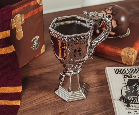 Seven20 Harry Potter Triwizard Cup Cup Cup | كوب القهوة الكبير ، أساسيات المطبخ المنزلي ، شربات الجدة | هدايا العالم السحرية الرسمية ومقتنياتها | يحمل 20 أوقية in Saudi Arabia