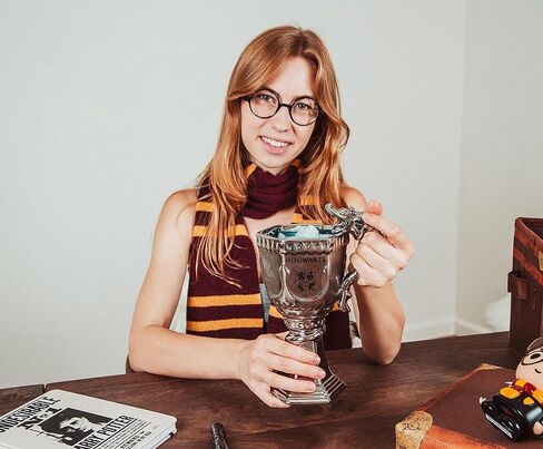 Seven20 Harry Potter Triwizard Cup Cup Cup | كوب القهوة الكبير ، أساسيات المطبخ المنزلي ، شربات الجدة | هدايا العالم السحرية الرسمية ومقتنياتها | يحمل 20 أوقية in Saudi Arabia