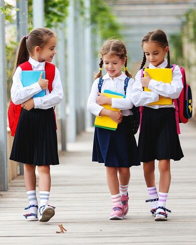 8 Pairs Kids Stripe Socks Cotton Crew Socks Colorful Retro Stripe Athletic Hosiery for School Kids in Kuwait