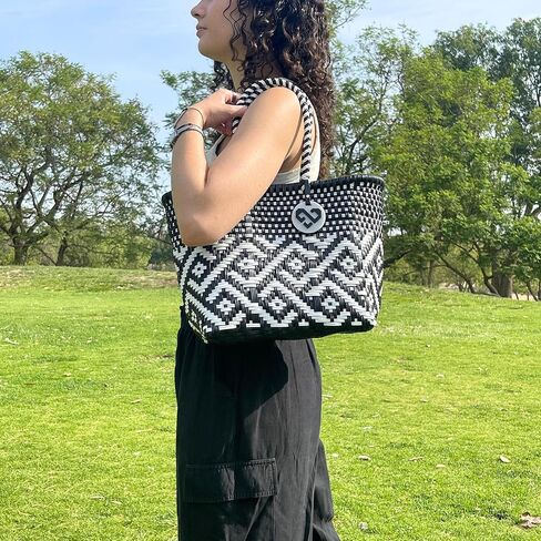 MARIA VICTORIA Handwoven Plastic Mexican Tote Bag X-Small For Women in Kuwait