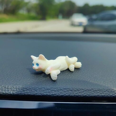 زخارف Cat Cat Car اللطيفة للوحة القيادة والقطط المضحكة والأسماك التي تلعب إكسسوارات مرآة مرآة خلفية الديكور الشاشة ، وملحقات سيارة Dashboard Decor Interior (القطط الصفراء مع وعاء السمك) in Saudi Arabia