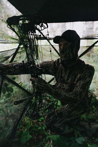 Muddy Outdoors Men's Standard TRX Lightweight Quarter Zip/Mossy Oak Bottomland/Medium in Kuwait