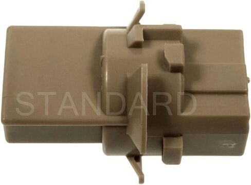 منتجات المحركات القياسية S1734 Stop و Turn and Wanillight Socket in Kuwait