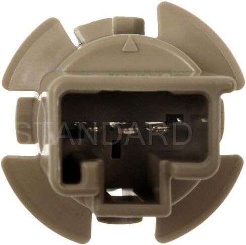 منتجات المحركات القياسية S1734 Stop و Turn and Wanillight Socket in Kuwait